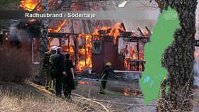 Sju radhus totalförstörda i Södertälje